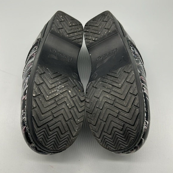 Dansko professional patent dress clogs metallic waves women's - Picture 9 of 10